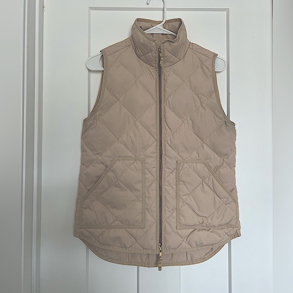 J.Crew | Puffer vest with snap pockets